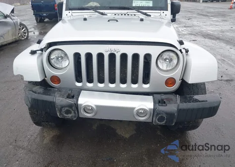 2010 Jeep Wrangler Sahara из США, поврежденный, VIN 1J4AA5D10AL166398